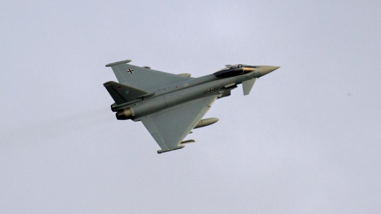 alm-eurofighter-reuters-2035362.jpg